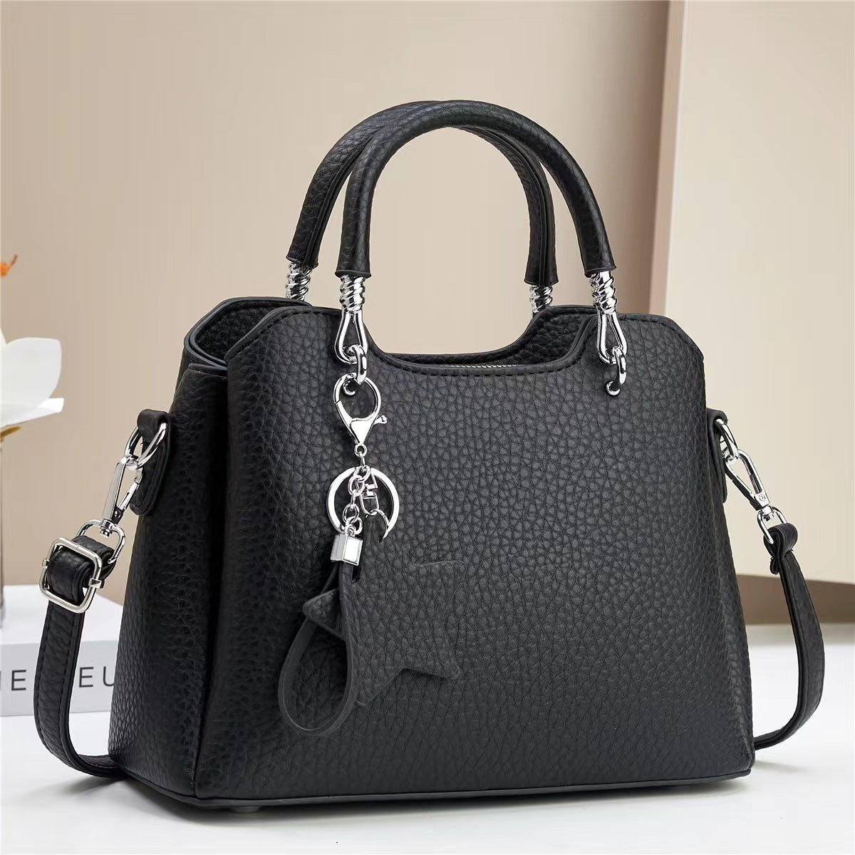 Lexi handbag