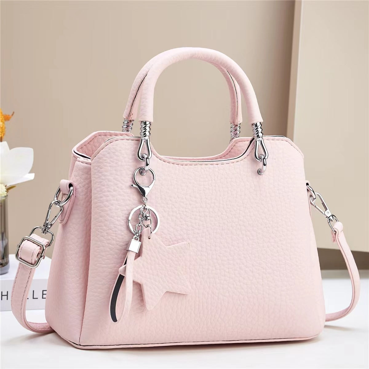 Lexi handbag