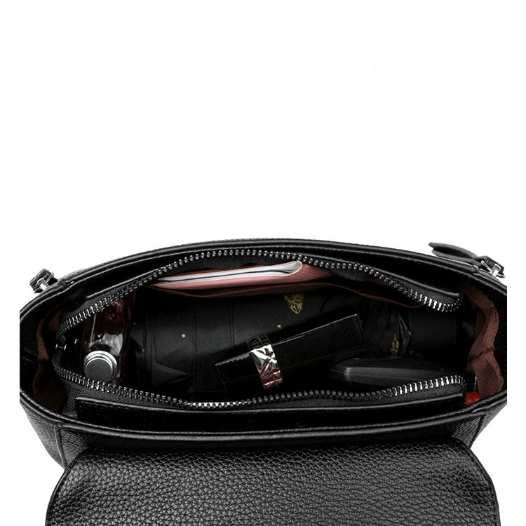 Opera handbag