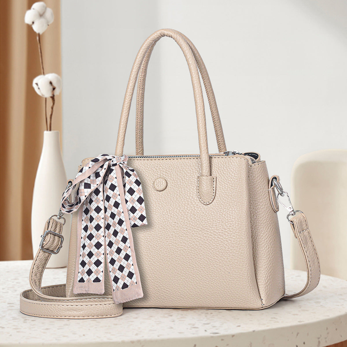 Sia handbag