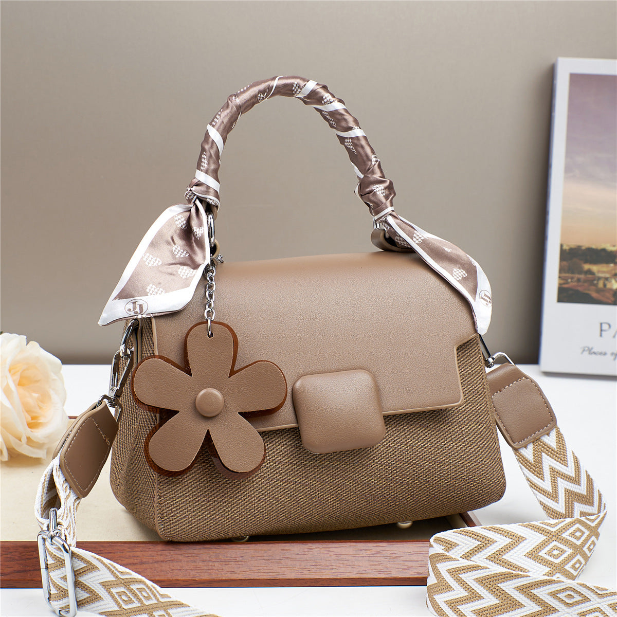 Flora handbag