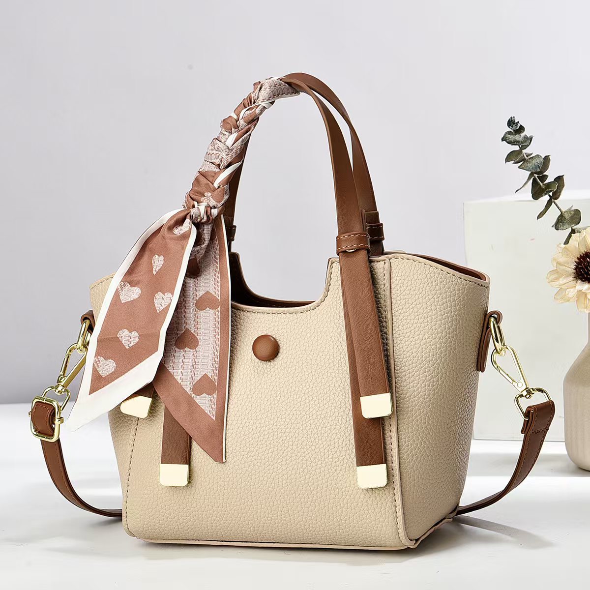 Joy handbag