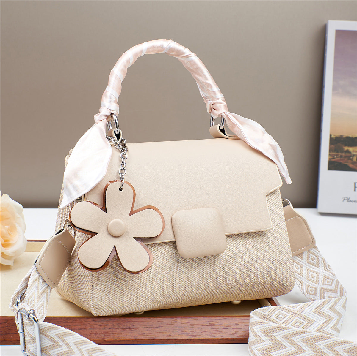 Flora handbag