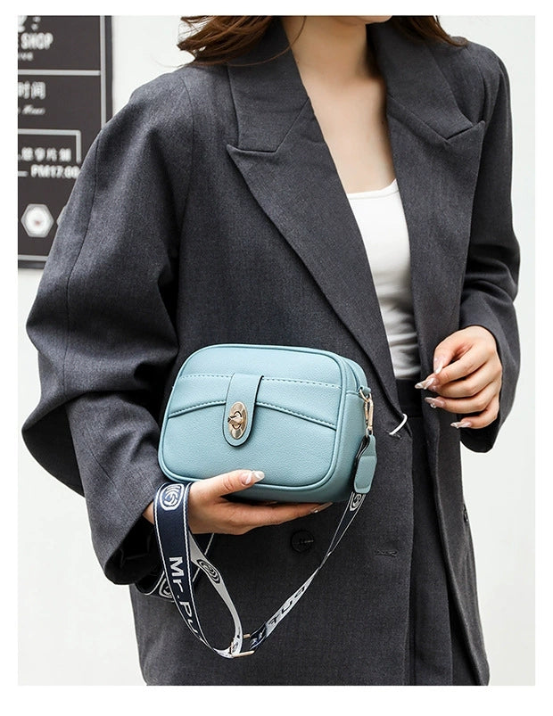 Beth cross bag